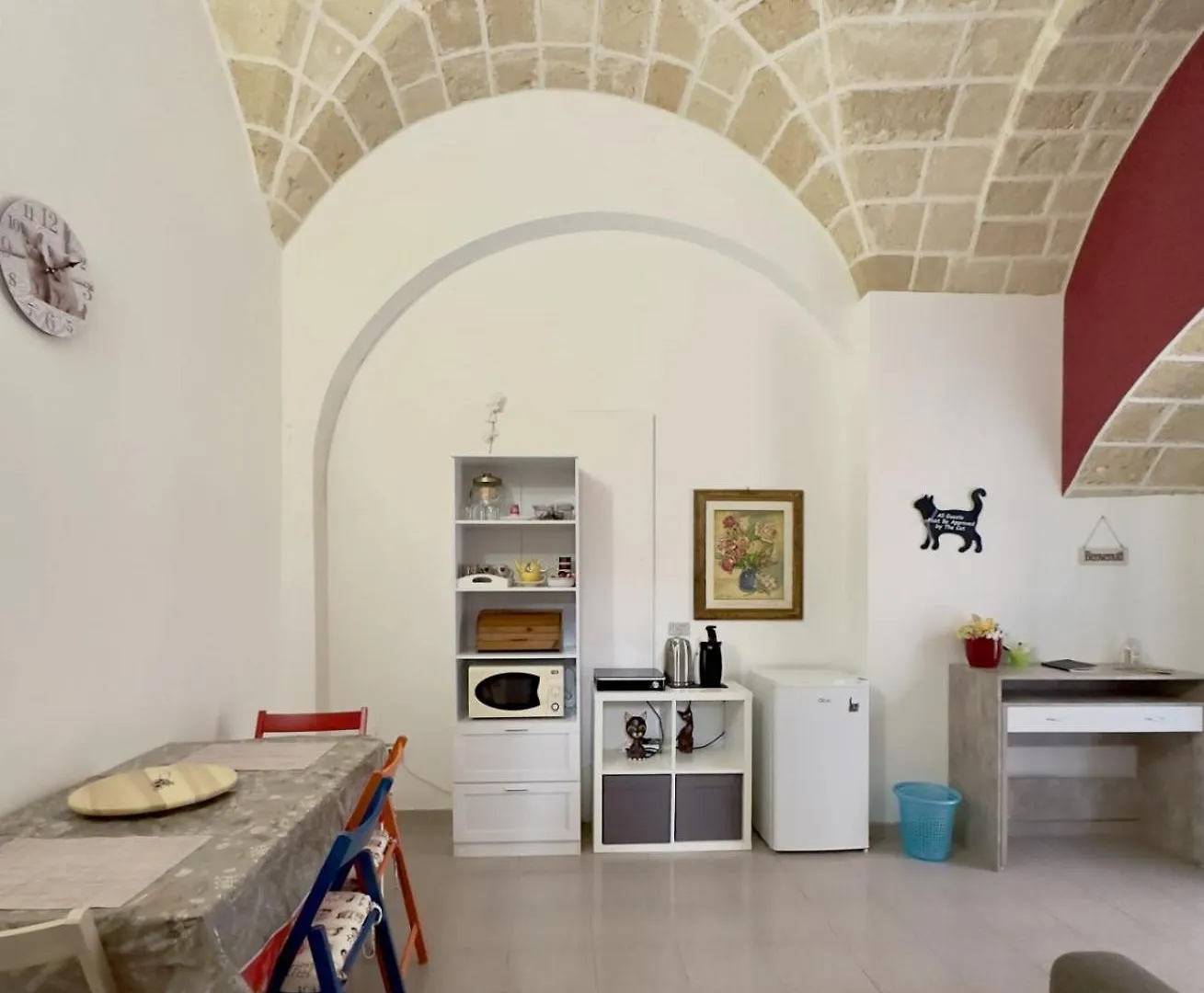 Cat'S Room Lecce Italy